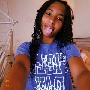 Meet your Posher, Mallie